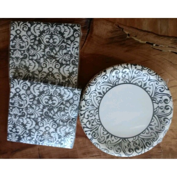 Black & White Damask Paper Napkin Set & Matching Paper Plate Bundle 4 Pkgs New - Picture 2 of 6